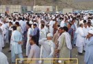 گِہ ءِ مردماں گوں ھاجی الھی بلوچ ، بلوچستان ءِ سُھل گِریں مردمے ءِ کُنٹ ءَ رُکستی کت .