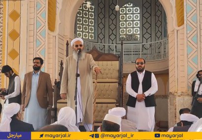 مراسم نماز جمعۀ مسجد مکی زاهدان با دعای خیرخواهانه مولانا عبدالحمید