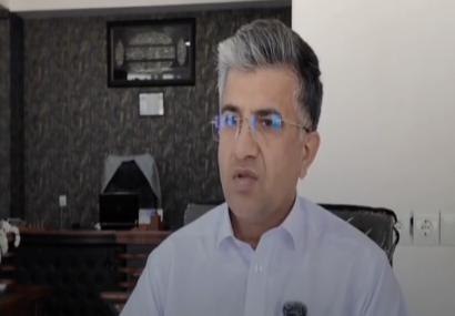 علما و سران طوایف در استان گلستان باید با نسل جوان جلسات و نشست‌های بیشتری برگزار کنند.