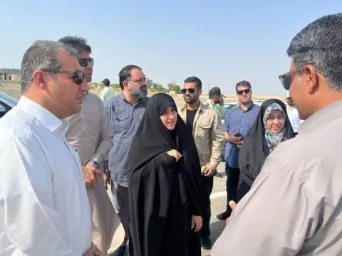 بازدید معاون رئیس‌جمهور از فرودگاه آسیب‌دیده ایرانشهر