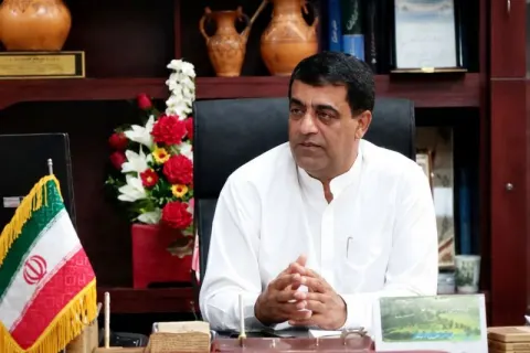 سراوان دمگ ءَ آپیں گیس ءِ شوھازگ بید ءِ اوشت ءَ رندگیری بیت